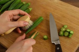Chinese Okra Salad Recipe step 1