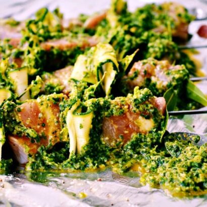Chi−Chi's Salsa Verde Chicken Kabobs